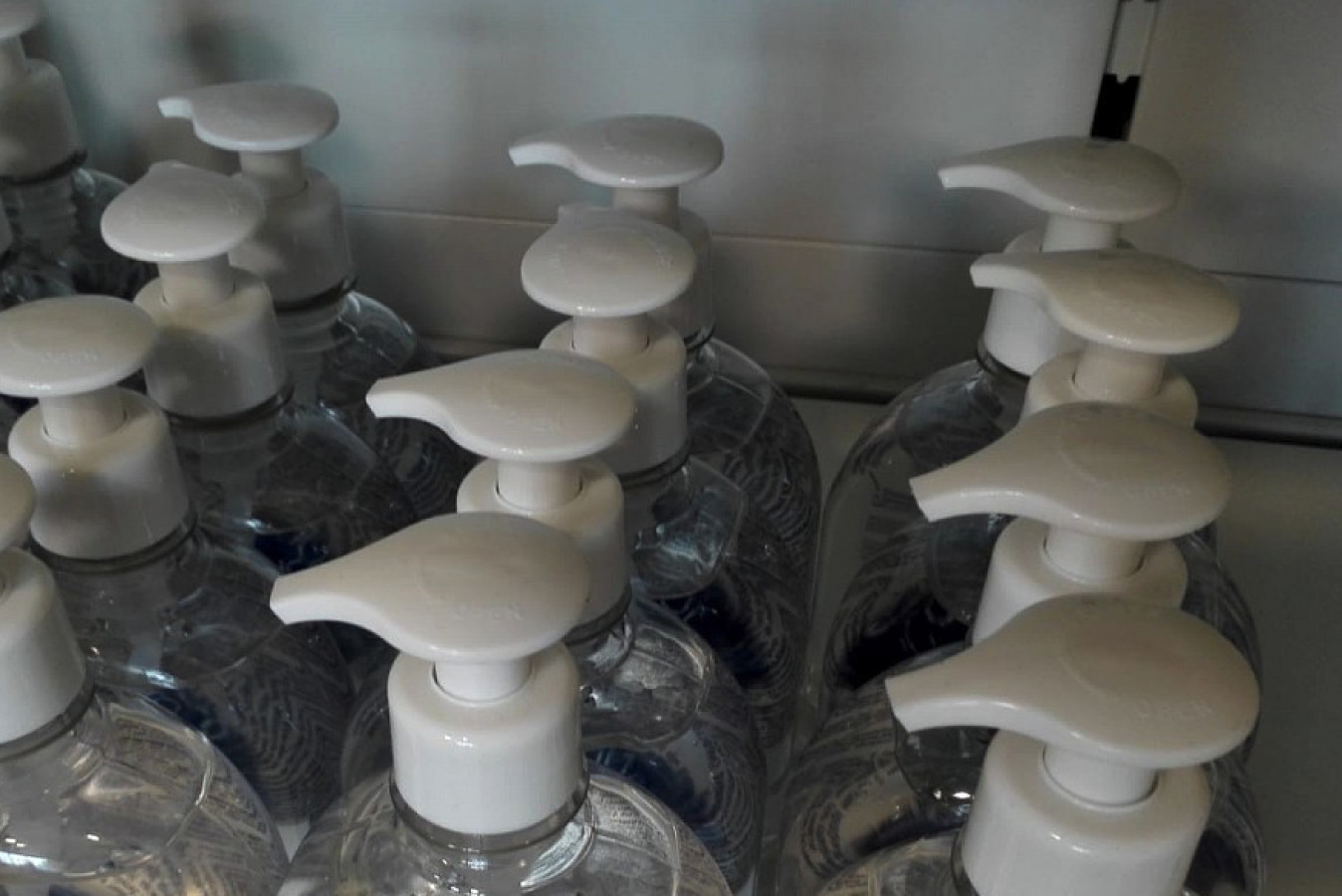 Kā dezinficēt dzīvokli no vīrusiem?