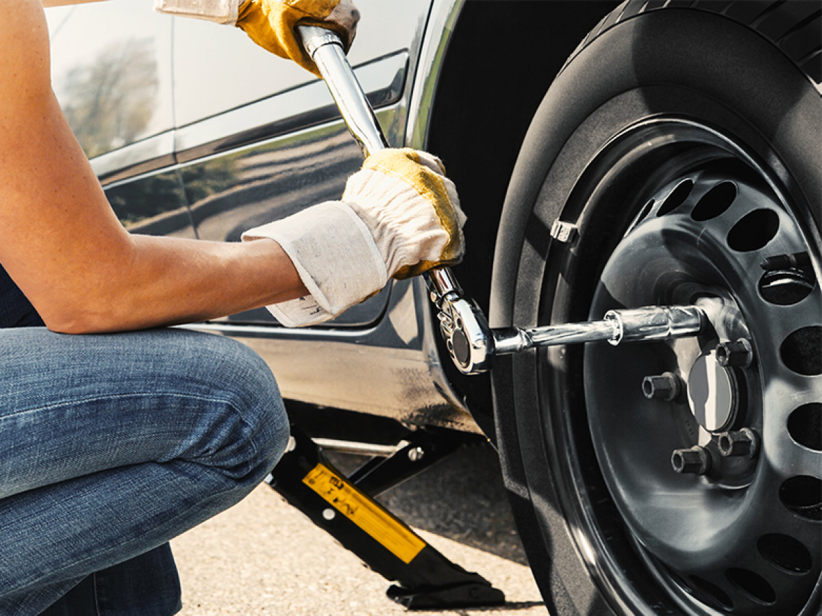 Riepu maiņas instrumenti