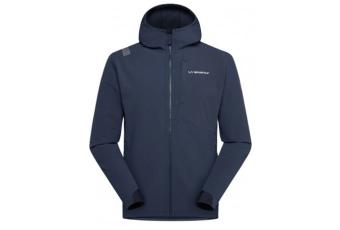 Tūrisma apģērbs un apavi