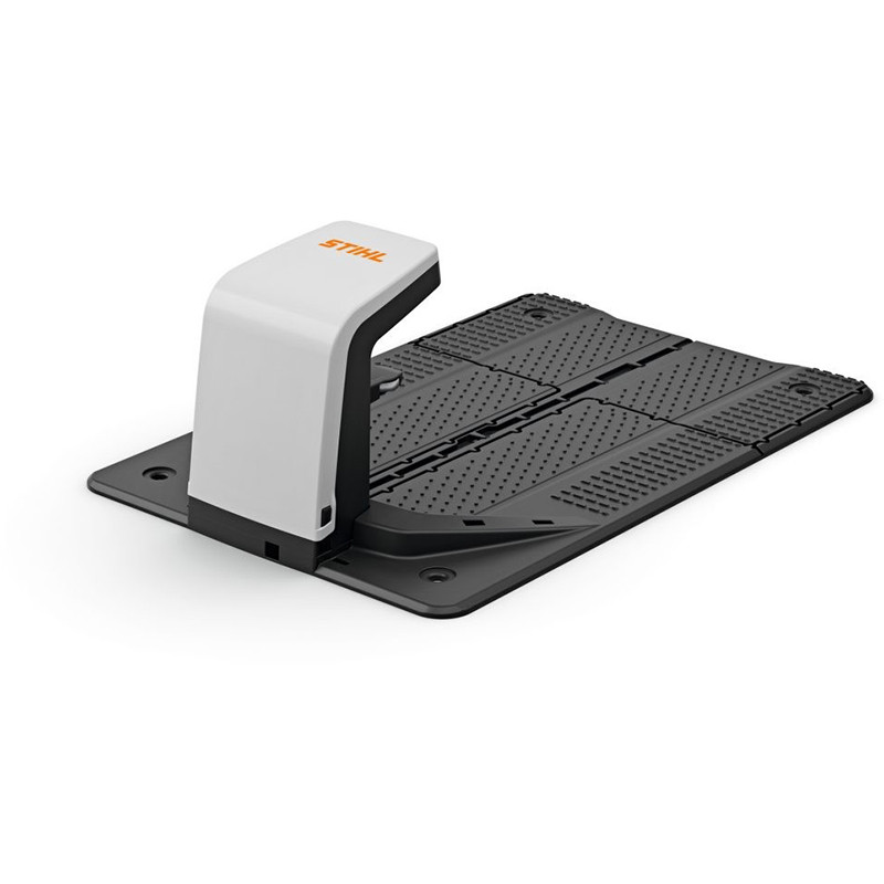 Uzlādes stacijas pļaušanas robotiem