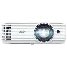 Acer Проектор MR.JSF11.001 3500 ANSI люмен, DLP, 1080p, 0.5:1, 2 HDMI, 2 USB, 1 VGA, 1 аудио вход, 1 аудио выход