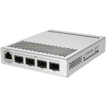 Mikrotik CRS305-1G-4S+IN управляемый коммутатор, 4 SFP+ порта, 1 RJ-45 Gigabit порт, 12-57 В, 18 Вт, PoE, -40-70 °C