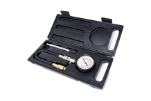 Kompresijas mērītājs benzīna dzinējiem FORCEKRAFT FK-903G7 0-20 bar M14/M18 adapteri