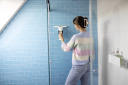 K&auml;rcher WV 1 Compact Care akumulatora logu tīrītājs stikla spoguļu un flīžu tīrī&scaron;anai 250mm 100ml 25min 70m&sup2; 1.633-628.0