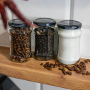 Juodas dangtelis Ø66/4 BROWIN 136016, 4 kabliukai, 10 vnt.