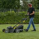 Zāles pļāvējs ar pašaizsardzību, POWERPLUS, POWXG60260, 150 cc, 460 mm pļaušanas platums, elektriskais starts, 7 augstuma regulēšanas līmeņi.