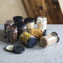 Juodas dangtelis Ø66/4 BROWIN 136016, 4 kabliukai, 10 vnt.