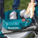 Makita DLM536Z akumuliatorinė savaeigė vejapjovė 36 V (2&times;18 V) be akumuliatoriaus ir kroviklio 53 cm juoda-mėlyna