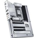 Msi PRO Z890-S WIFI PZ, 2.5 Gb Ethernet, 802.11a/b/g/n/ac/ax/be, Bluetooth 5.4, 4x SATA-600, 3x M.2, 4 DIMM pesa