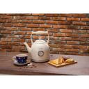 Gorenje Kettle K17CLIN, 2000 W, 1.7 L, Plastikas/Metalas, 360&deg; sukamo pagrindą, Smėlio spalvos