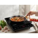 Esperanza EKH011 Indukcijas plīts, 230 V, 2000 W, 25x25 cm, 8 temperatūras līmeņi, LCD displejs