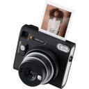 Fujifilm momentinė kamera INSTAXSQUARESQ40BLACK, juoda, ličio baterija, objektyvas 65.75mm f/12.6, artimas 30-48cm