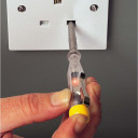 Skrūvgriezis - elektrotesters 220-250V STHT0-66121 Stanley