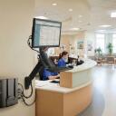 Maclean seinakinnitus LCD monitorile ja klaviatuurile MC-838, 9kg, 17-32'', VESA 75x75, 100x100, must, gaasivedru reguleerimine