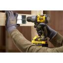 Stanley Puuremasin SFMCD726D2T, 1.1kg, 2x2Ah, 80N&sdot;m, harjadeta, aku, laadija, kast, 2 k&auml;iku, 17 p&ouml;&ouml;rdemomendi seadet
