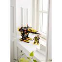 Lego LEGO ICONS 10355 Blacktron Renegade, 1151 elementi, 3 minifiguuri, 18+ aastat