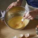 Silikona putotājs, FISKARS, 1023613, viegli lietojams un tīrāms, neskrāpē traukus