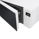 Stilīga premium klases brīvi stāvoša mikroviļņu krāsns ar 23 L ietilpību 1000 W jaudu un baltu minimalistisku dizainu MS23NECBW LG