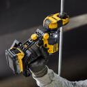 Dewalt L&ouml;&ouml;ktrell DT20562-QZ 1,3 kg, 45 kg t&otilde;stev&otilde;ime, ergonoomiline disain, 360 kraadi p&ouml;&ouml;rlemine, mutri sisendid M6, M8, M10, M12