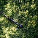 Komforta zāliena laistītājs 285 m&sup2;, FISKARS, 1070834, regulējams, metāla pamatne, universāls savienotājs