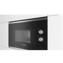 Iebūvējamā mikroviļņu krāsns ar 20 L ietilpību un 800 W jaudu BFL520MS0 Stainless Steel/Black Bosch