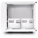 Thermaltake PC korpus Core V1 MiniITX Window - Snow Edition CA-1B8-00S6WN-01, 20cm ventilaator, valge, 2x USB 3.0, 4 ketta pesa