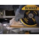 Dewalt Ripzāģis DT1473-QZ 216mm 30mm 8T PCD Multi Materiāliem, 7000 rpm, 12&deg; Zobu leņķis, 2mm Kerf, FTG, Antivibrācijas sloti