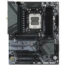 Gigabyte B650 EAGLE AX 1.2, AMD Socket AM5, 12+2+2 фазы VRM, 4*DIMM DDR5 до 7600MHz, 1*PCIe 5.0 + 2*PCIe 4.0 M.2, GbE LAN