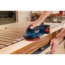 Bosch Akutoitel Eccentriline lihvija GEX 18V-150-3 0601372903, 18 V, 1.4 kg, 150 mm, harjadeta mootor, 5000-10000 p/min