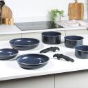 Russell Hobbs Pannu komplekts RH03321EU7, 20cm, 24cm, 28cm, 16cm, 18cm, 20cm, tum&scaron;i zils, alumīnijs, noņemami rokturi