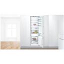 Bosch | Serie 6 Refrigerator | KIS87AFE0 | Energy efficiency class E | Built-in | Combi | Height 177 cm | Fridge net capacity 209 L | Freezer net capacity 63 L | Display | 36 dB | White