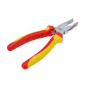 VDE izolēti kombinētie knaibles, 200mm, augstas precizitātes grie&scaron;ana un ergonomiskas rokturi, AW31103, AWTOOLS