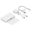 Ubiquiti Маршрутизатор UCG-Fiber, 10, 100, 1000, 2500, 10000 Mbit/s, 4x2.5GbE, 30W, 3GB RAM, белый цвет.