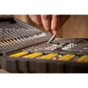 100 daļu urbšanas un skrūvēšanas komplekts, STANLEY, STA88548-XJ, dažādi piederumi un izturīgs korpuss