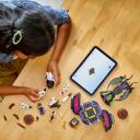 Lego Konstruktors 43262, 524 gab., 2 minileļļu tēli, 2 kleitu statīvi, pielāgojama pamatne