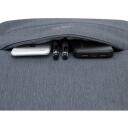 Rivacase Чехол 7562DARKGREY, 15.6", 120mm, 635g, 305mm, 460mm, 1 передний карман, USB порт, водоотталкивающий