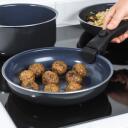 Russell Hobbs Pannu komplekts RH03319EU7, 22cm, 26cm, 16cm, 20cm, tum&scaron;i zils, alumīnijs, noņemams rokturis, keramikas nepiedego&scaron;s