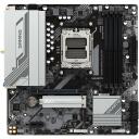 Gigabyte Mātesplate B650M GAMING PLUS WF 1.3, AMD Socket AM5, 5+2+2 fāzes VRM, 4*DIMM DDR5, 2xPCIe 4.0 M.2, 2.5GbE LAN, Wi-Fi 6E