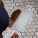 Homedics Kehakaalu skaala SCL-LDB135-SV3R, 180kg, 0.1kg, 290mm x 290mm, 44mm LED numbrid, 3 x AAA patareid