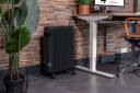 &Otilde;livaba radiaator suuremate ruumide lisak&uuml;tmiseks 2000W 75m&sup3; 2 režiimi termostaat rattad antratsiit RAD 2000 Oil Free Dark 363937 Eurom