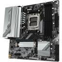 Gigabyte Mātesplate B650M GAMING PLUS WF 1.3, AMD Socket AM5, 5+2+2 fāzes VRM, 4*DIMM DDR5, 2xPCIe 4.0 M.2, 2.5GbE LAN, Wi-Fi 6E