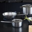 Nerūsējo&scaron;ā tērauda katls, FISKARS, 1064750, 14 cm, 1.5 l, ilgtspējīgs dizains