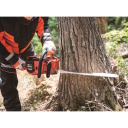 Makita UC030GZ03 XGT 40 V Max bezvadu ķēdes zāģis 50 cm BLDC bez akumulatora un lādētāja XPT ūdensizturība automātiska ķēdes eļļo&scaron;ana maināms ātrums anti-kickback bremze Melns/Zils