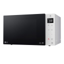 Stilīga premium klases brīvi stāvoša mikroviļņu krāsns ar 23 L ietilpību 1000 W jaudu un baltu minimalistisku dizainu MS23NECBW LG