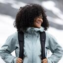 Thule H&uuml;dro Seljakott 16L 3205079, 2.5L ReTrakt h&uuml;dros&uuml;steem, 16L, 0.75kg, pol&uuml;ester, k&uuml;lgkotid, eemaldatav v&ouml;&ouml;d