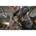 Dewalt Leņķa slīpma&scaron;īna DCG404S2T-QW 18V, 125 mm, 2 x 3,5 Ah, bez oglī&scaron;u motors, elektroniska bremze, elektroniska sajūga
