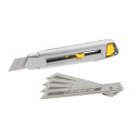 Metāla nazis ar nolaužamu asmeni InterLock&reg; 18mm, 5 karbīda asmeņi, 7-10-018, STANLEY